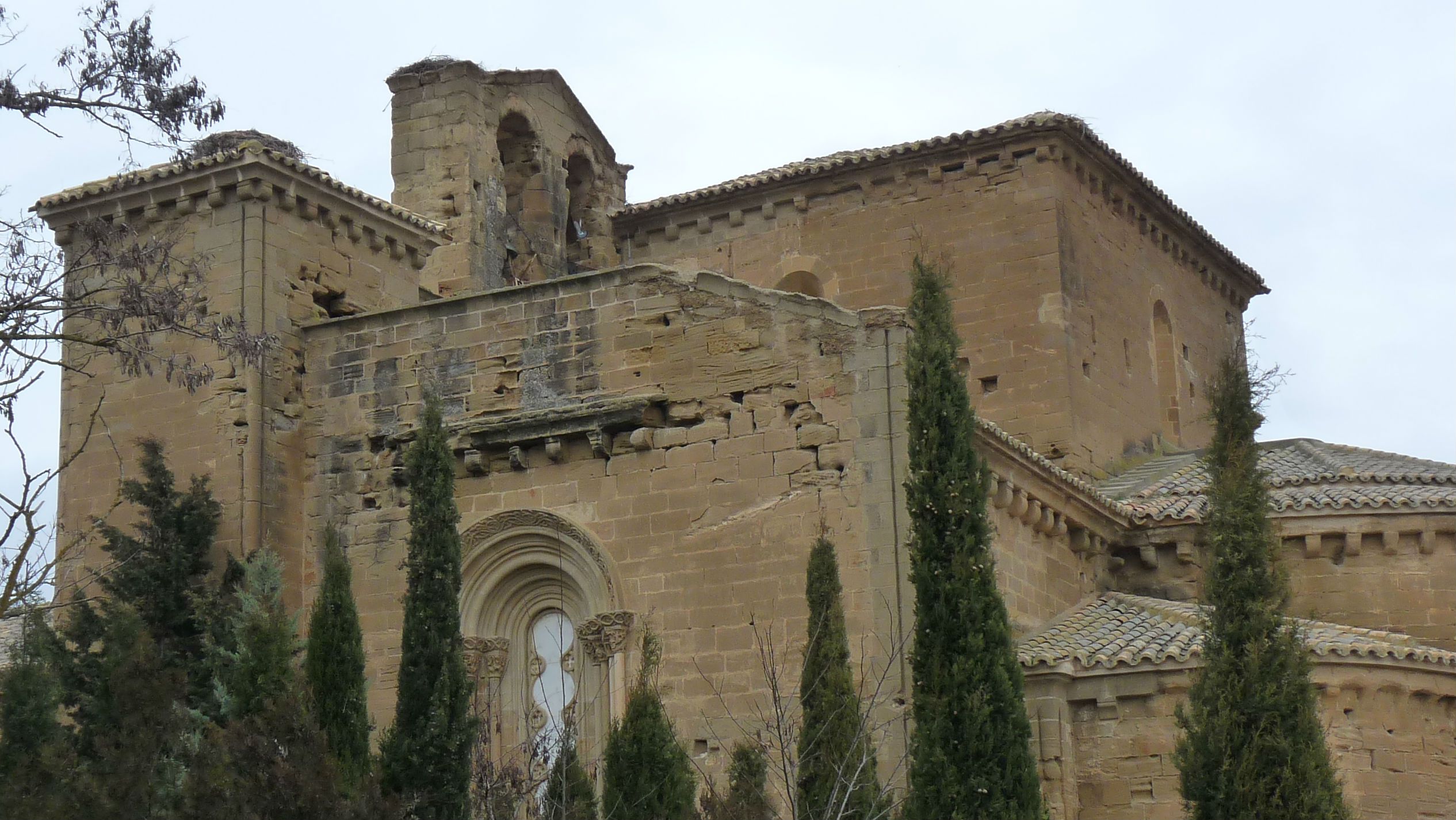 Arriben al monestir de Sixena 53 peces lliurades per la Generalitat