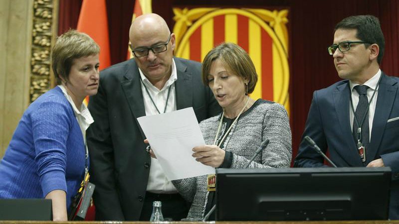 L'Estat "ataca" la democràcia, segons els lletrats del Parlament