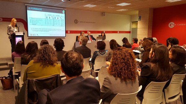 La bretxa salarial catalana entre homes i dones se situa en un 19%