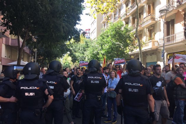 policía suyo lagar