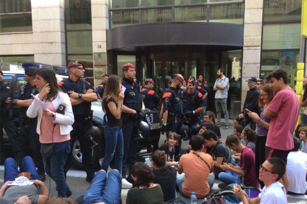 mossos exteriors