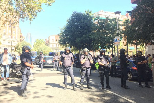 mossos escorcolls   carlota