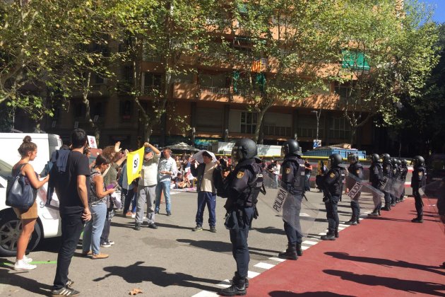 policía suyo lagar