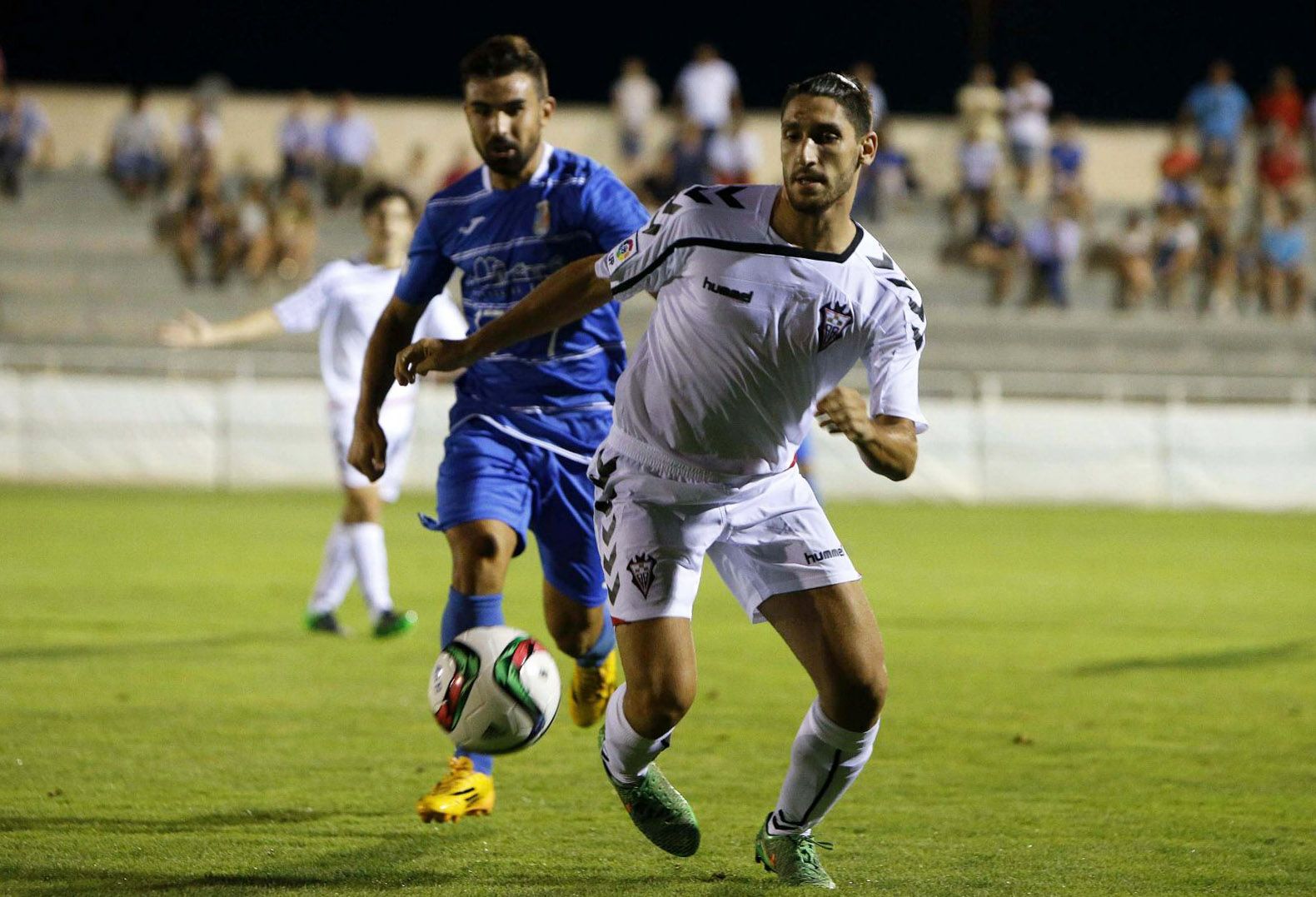 El Lleida acomiada el futbolista que insulta Catalunya