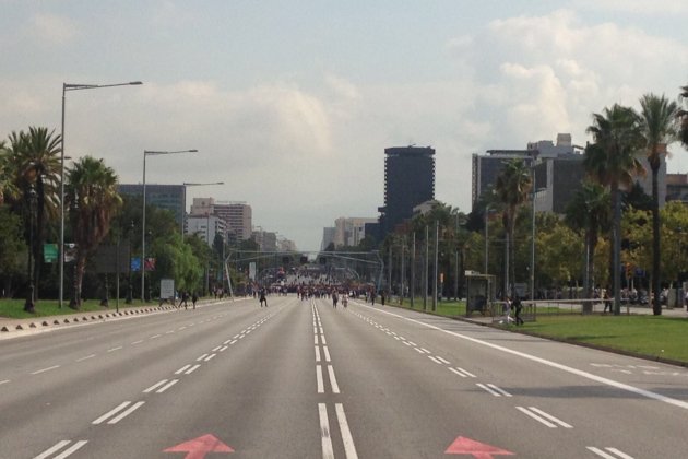 La Diagonal, buida per la concentració davant Palau Reial
