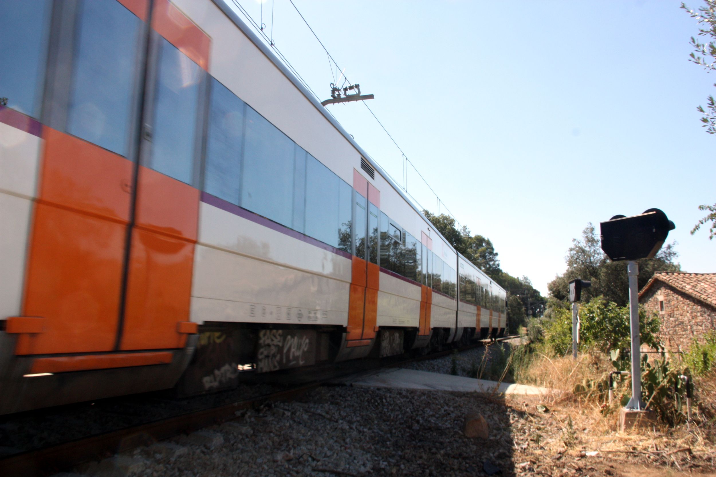 Els passatgers d'un Rodalies pateixen temperatures de fins a 40 graus