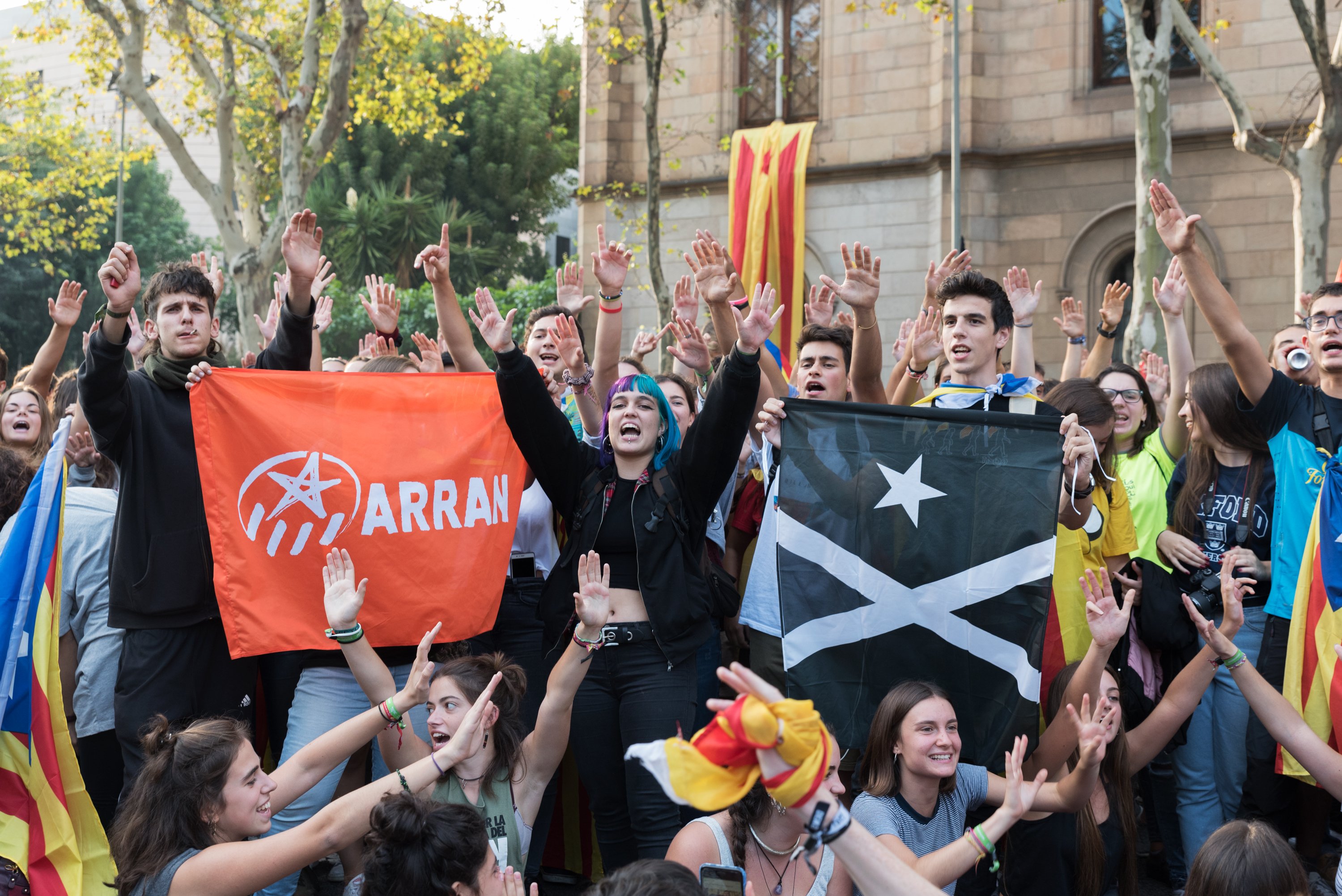 Universitats per la República pide "mojarse" contra el 155