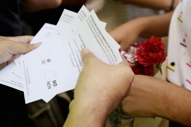 Les paperetes a plaça Universitat (2) / Laura Gómez