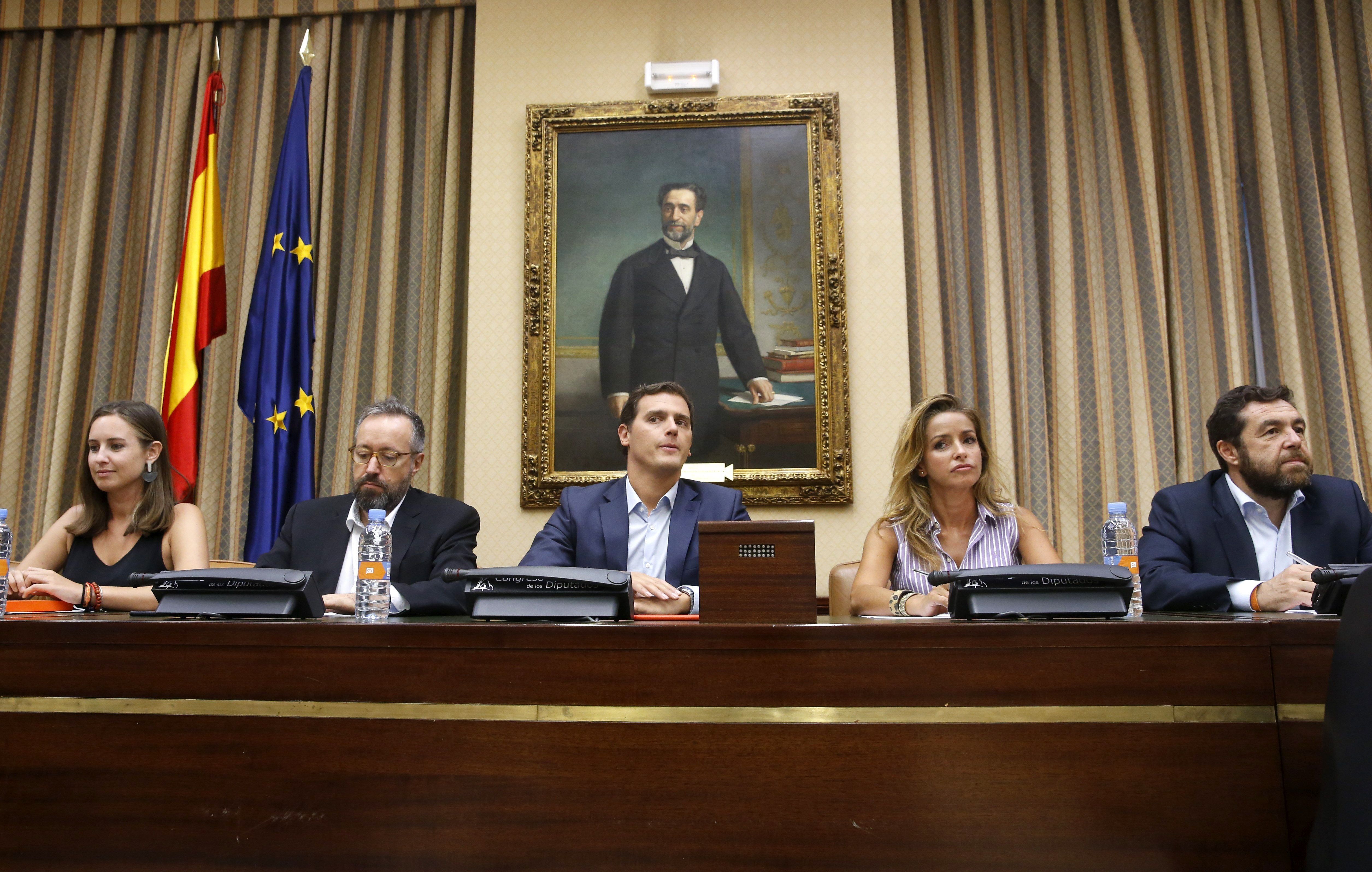 Rivera intentará convencer al PSOE para que se abstenga