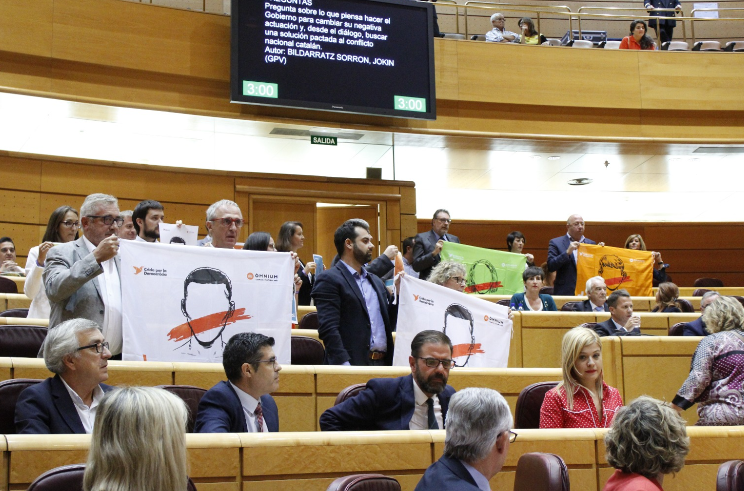 ERC i PDeCAT denuncien al Senat la "manca de democràcia" a Espanya ERC i PDeCAT denuncien al Senat la "manca de democràcia" a Espanya