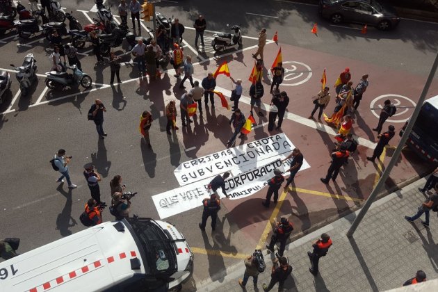 Vista aèria manifestació ultra Catalunya Ràdio / RL Vista aèria manifestació ultra Catalunya Ràdio / RL