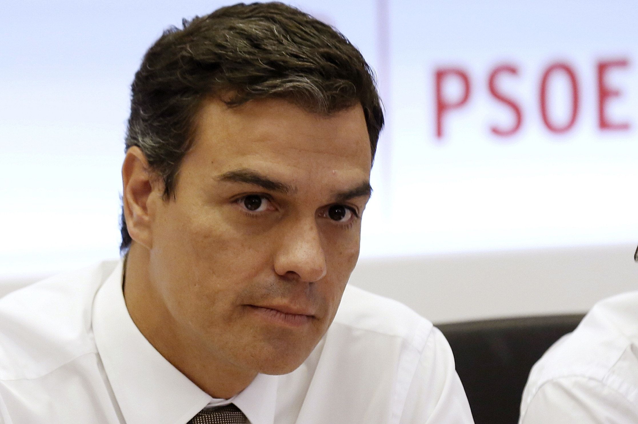 Barons del PSOE reobren el debat sobre l'abstenció