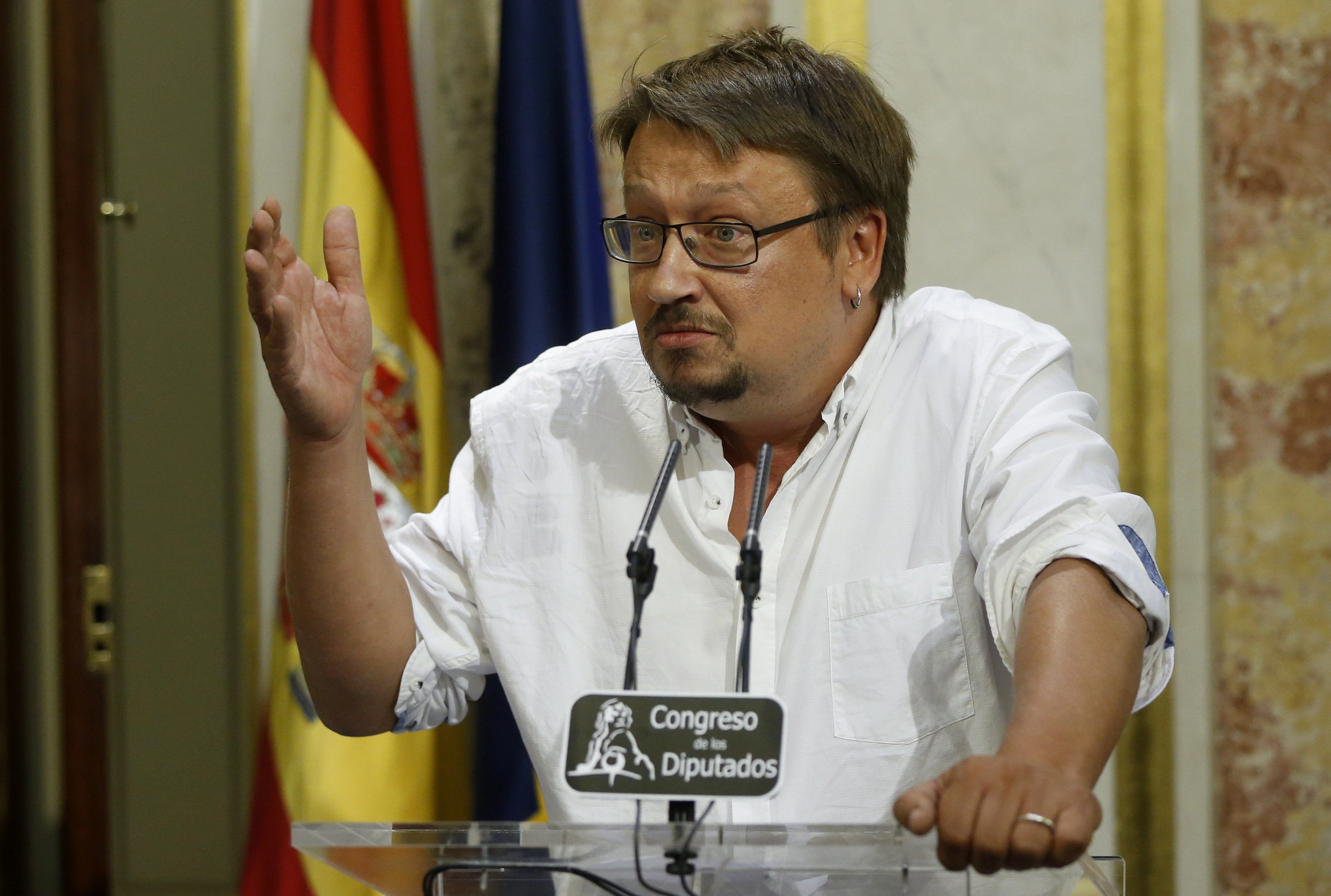 Domènech rechaza una consulta unilateral como el 9-N y pide convocar elecciones