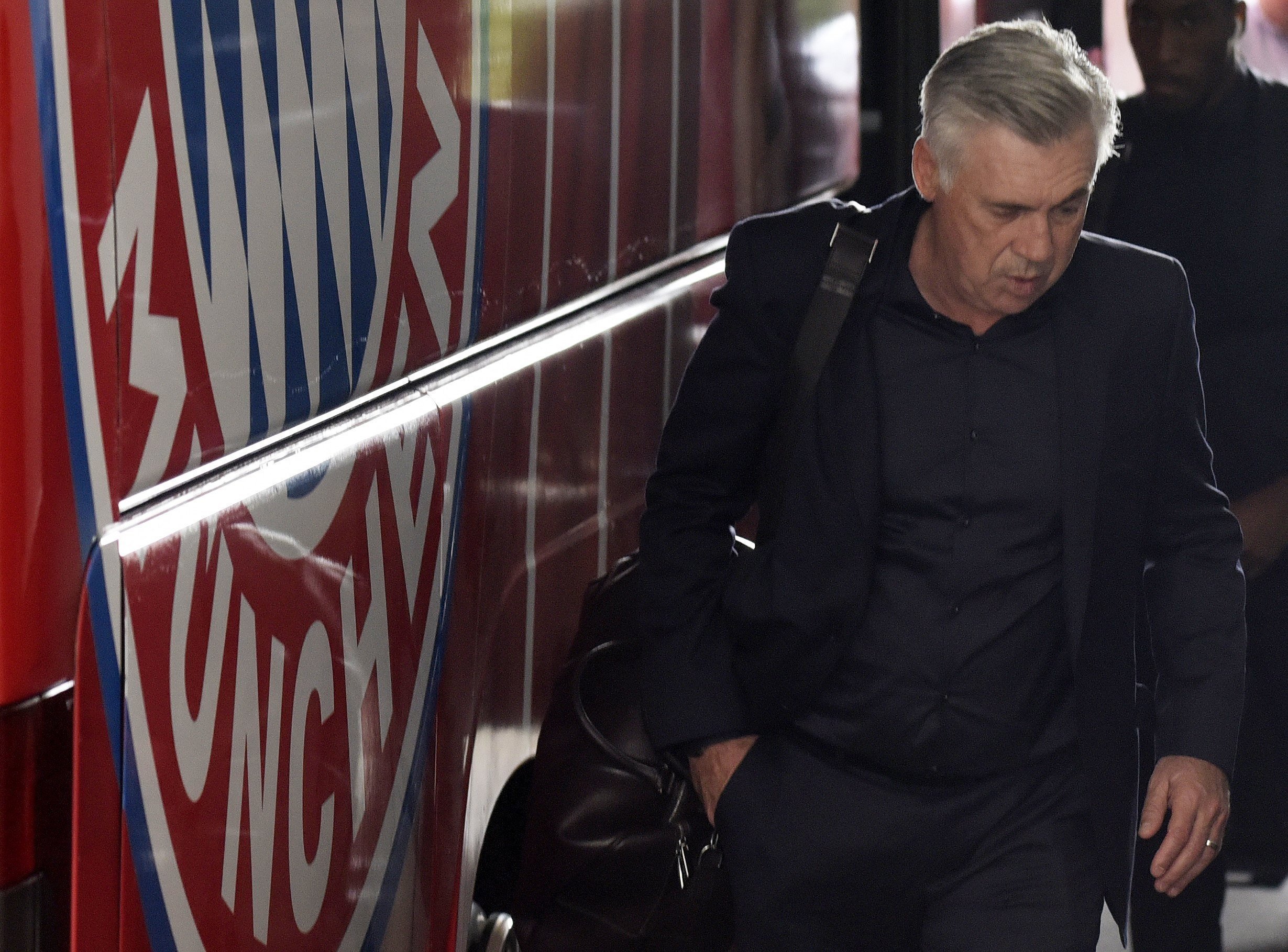 El Bayern despide a Ancelotti después del 3-0 del PSG