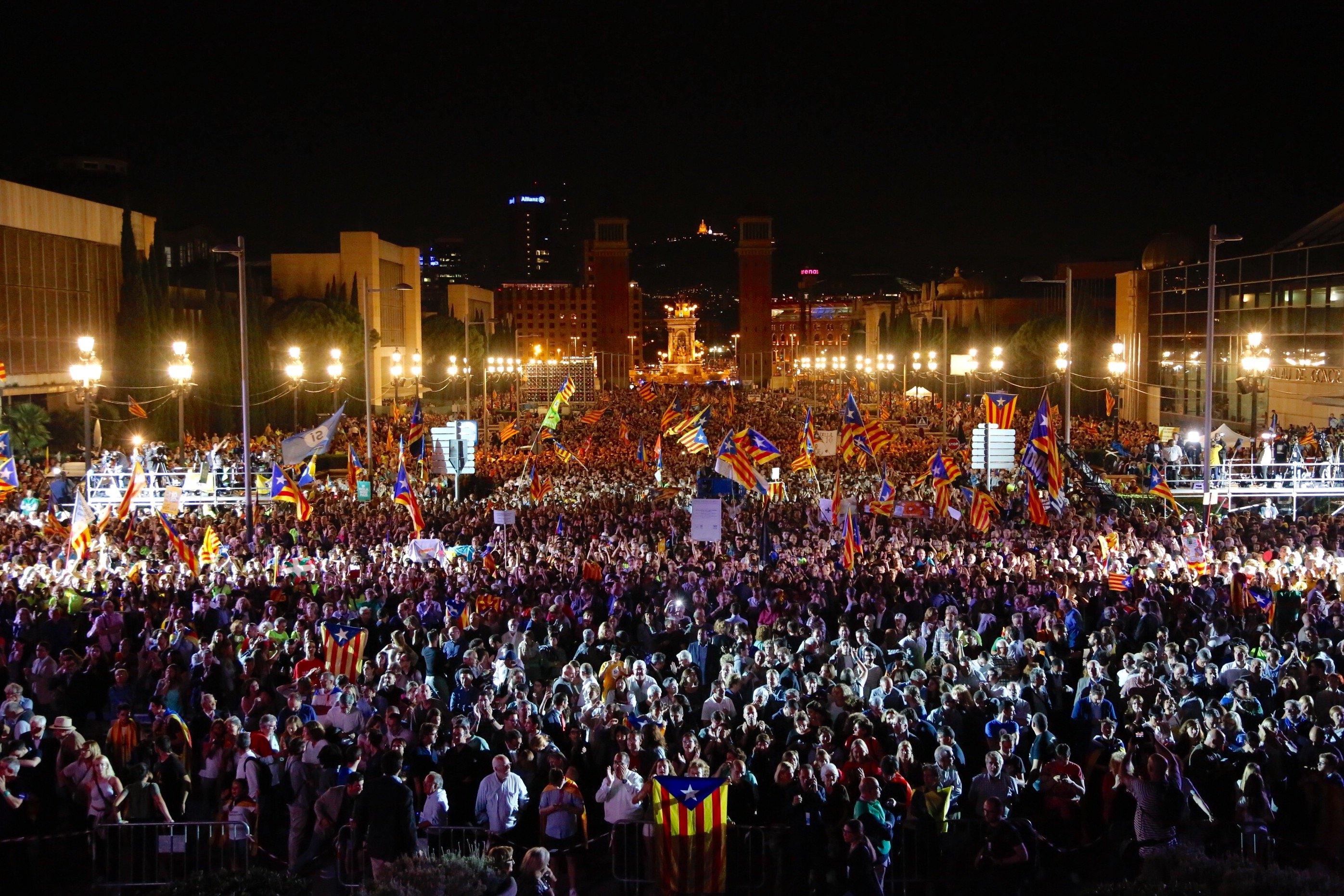 Más de 425.000 personas firman a favor de una lista unitaria