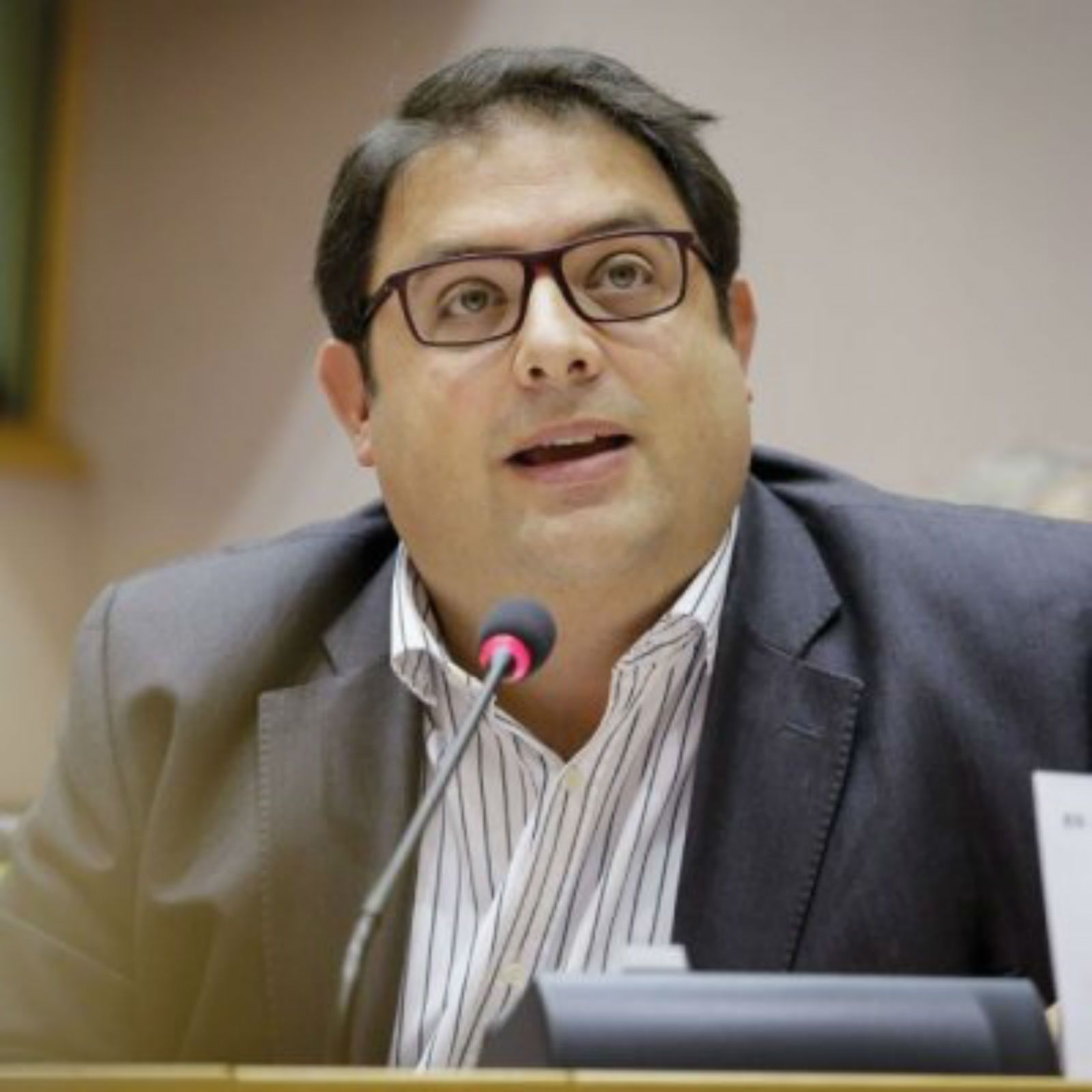 Gambús insta a la CE a pronunciarse sobre la falta de gobierno en España