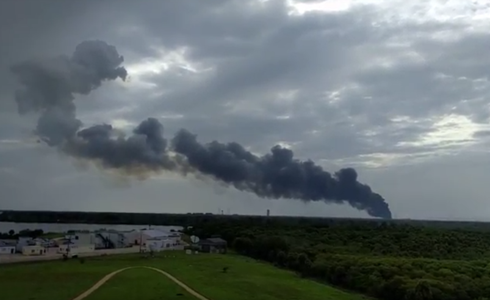 Explota un cohete en las instalaciones de la empresa SpaceX en EEUU