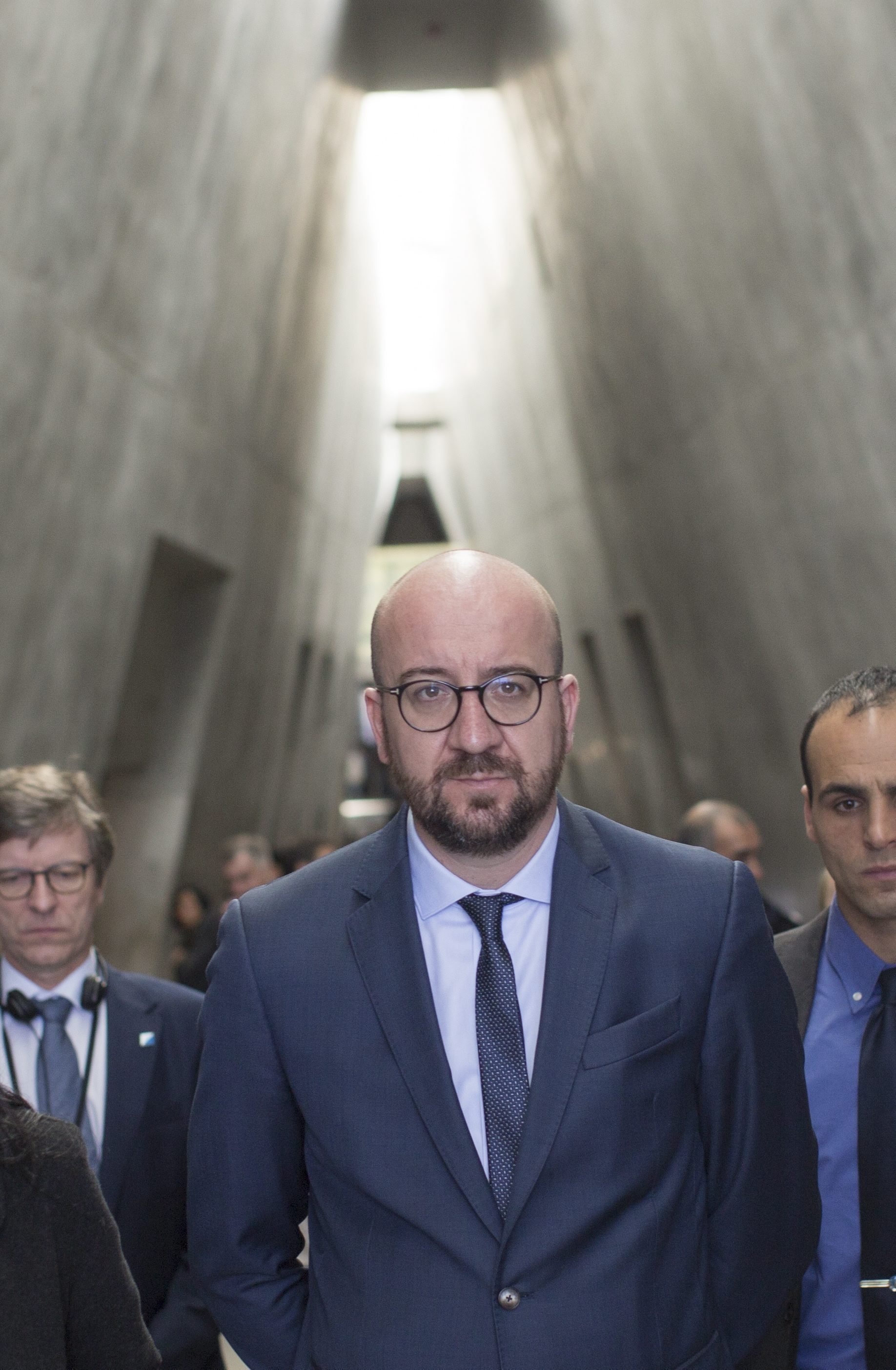 El primer ministro belga condena la violencia policial y pide diálogo político