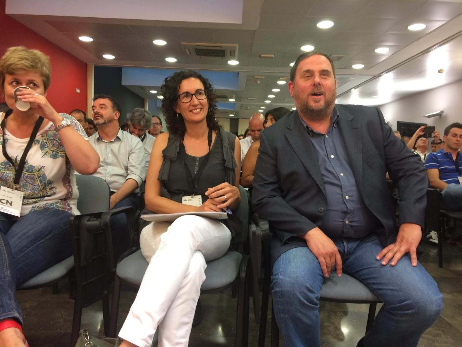 Junqueras se muestra dipuesto a avalar un RUI