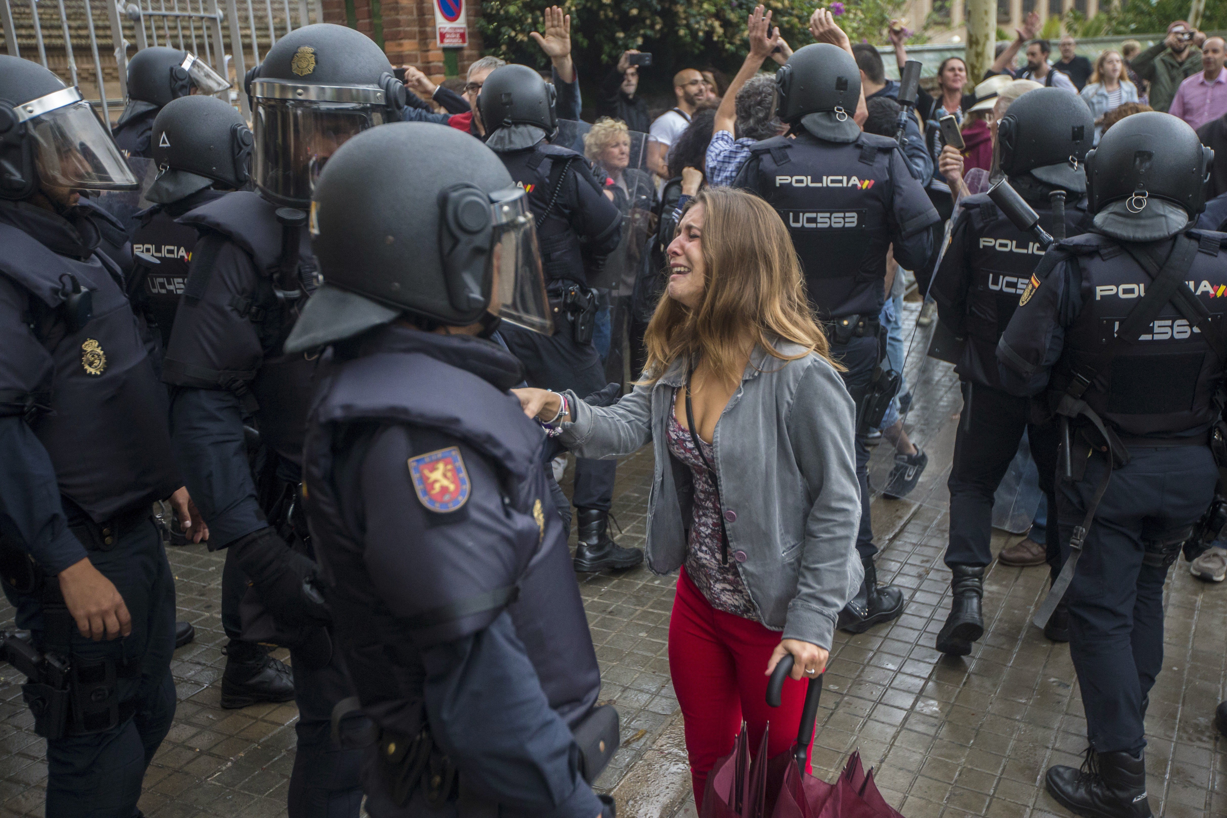 Ofensiva judicial contra la comisión del Govern por investigar la violencia policial