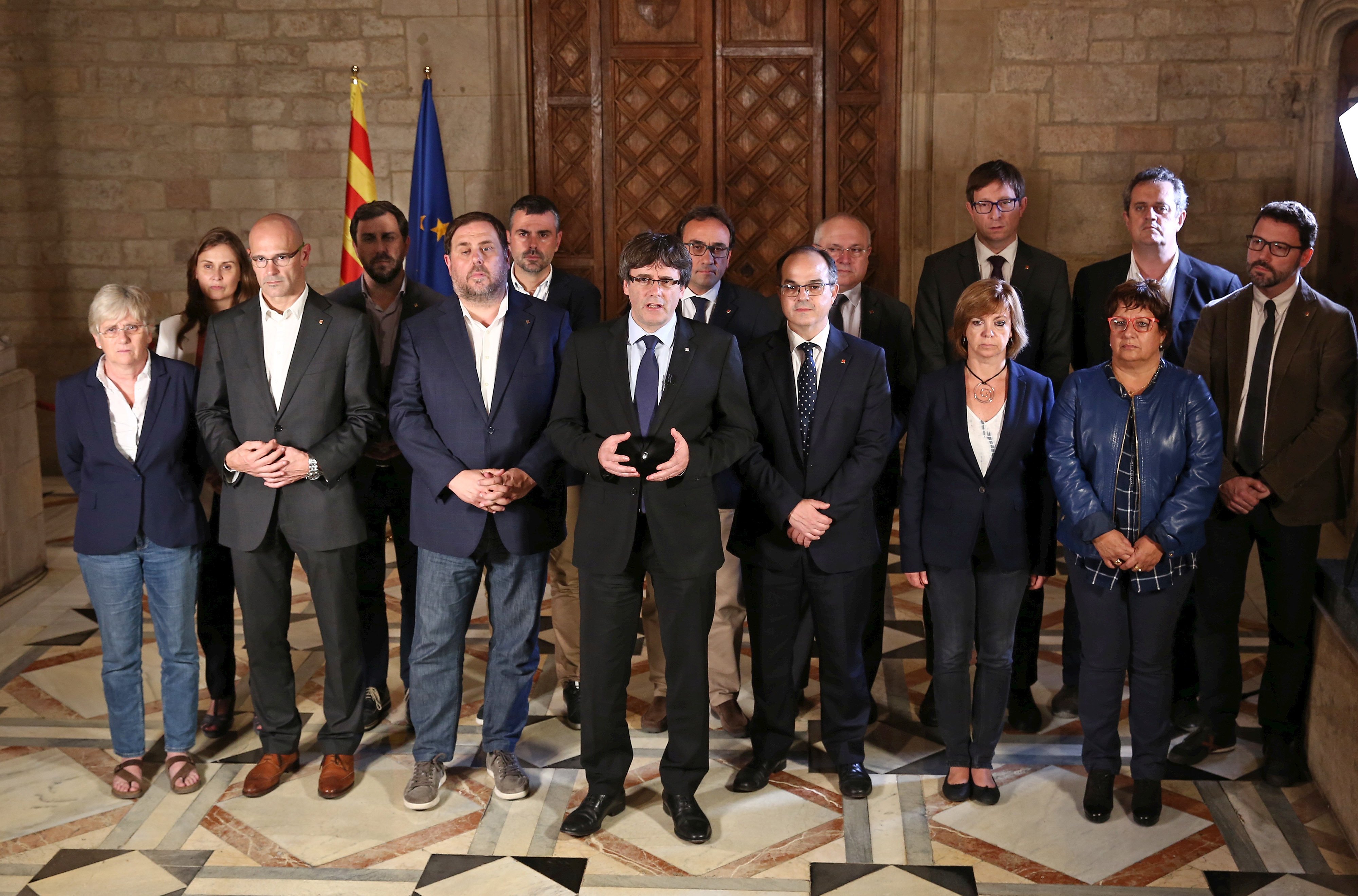 With the legitimate government of Catalonia