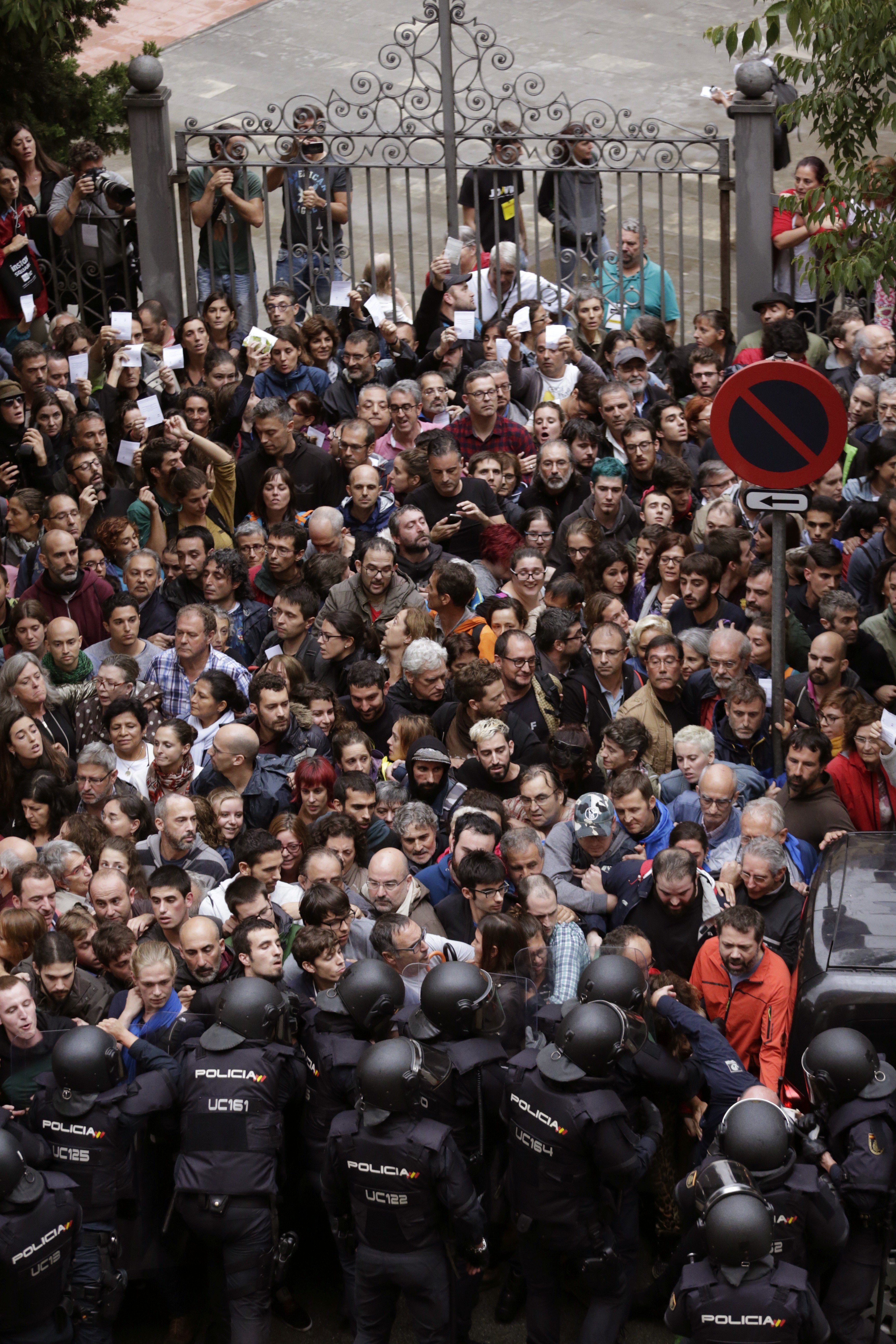 UGT y CCOO de Catalunya convocan huelga a pesar del rechazo de sus cúpulas estatales