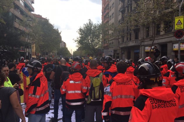 bombers manifestacio / mm