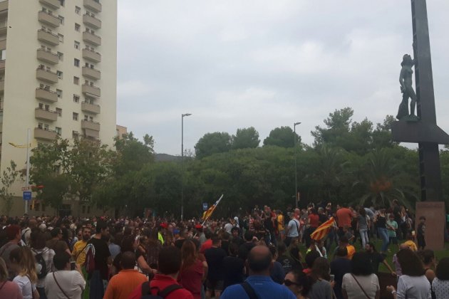 Plaça República Nou Barris 3 O