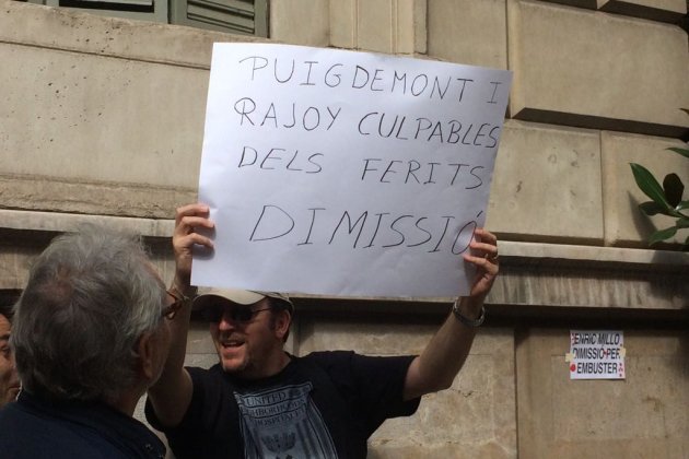 Puigdemont Rajoy cartell / Marta Lasalas