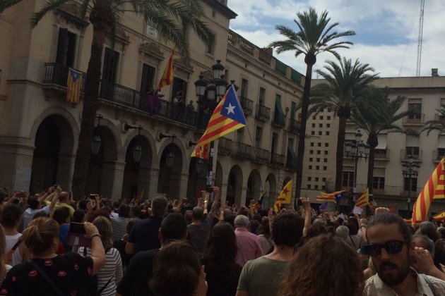 plaça de la vila vilanova i la geltrú / F.A.