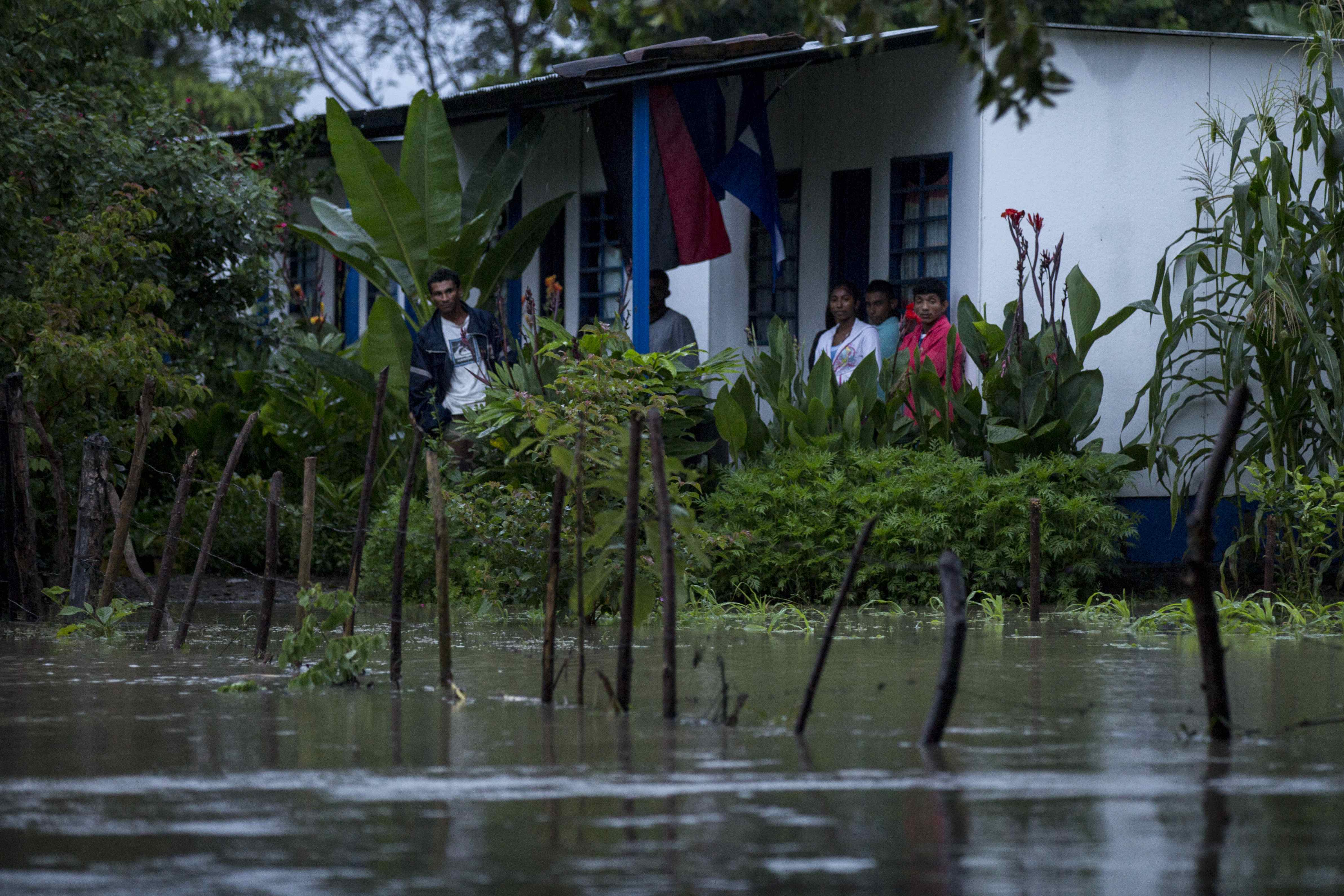 Al menos 23 muertos en Centroamérica por el temporal Nate