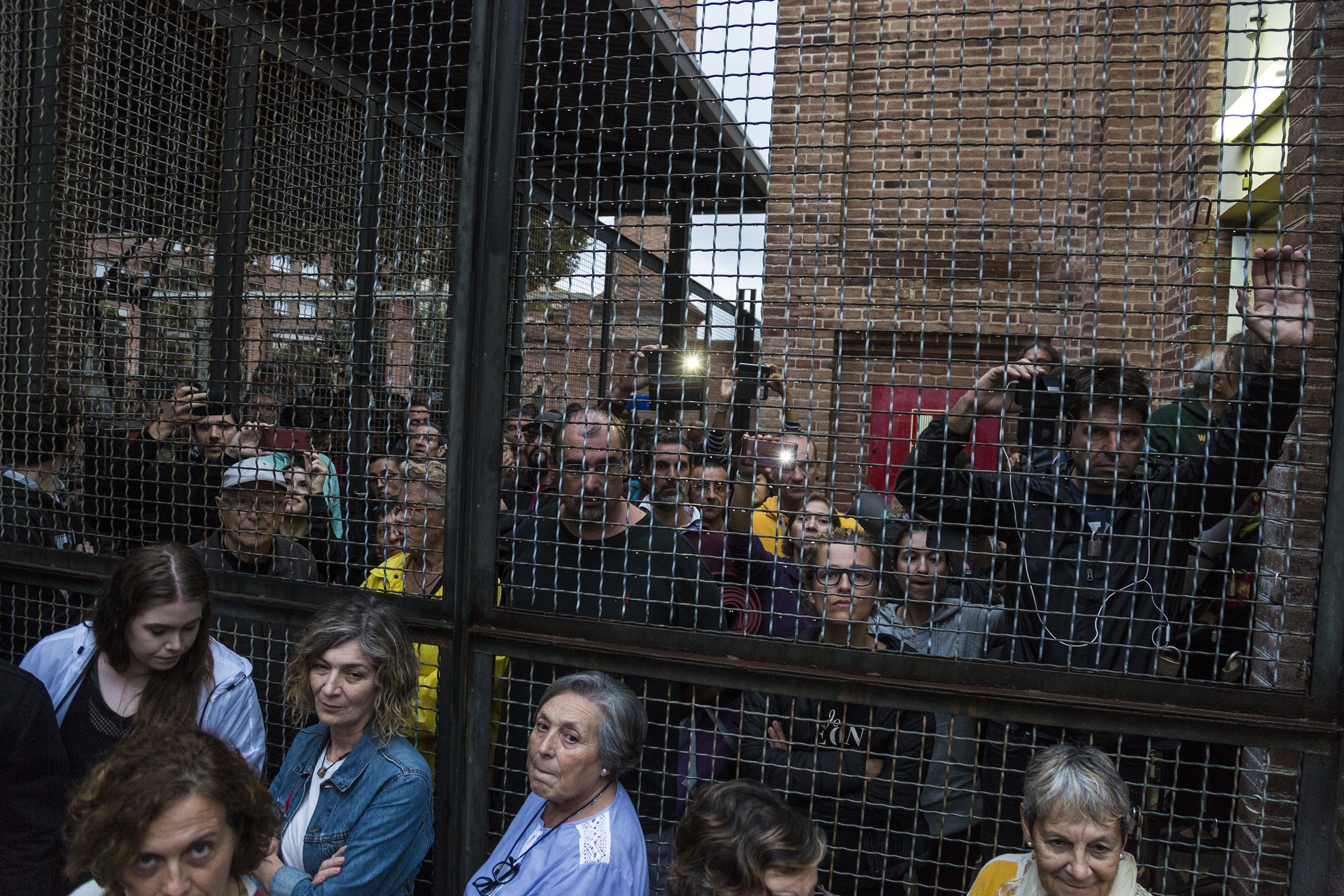 La pàgina web que recull els vídeos de les càrregues de l'1-O