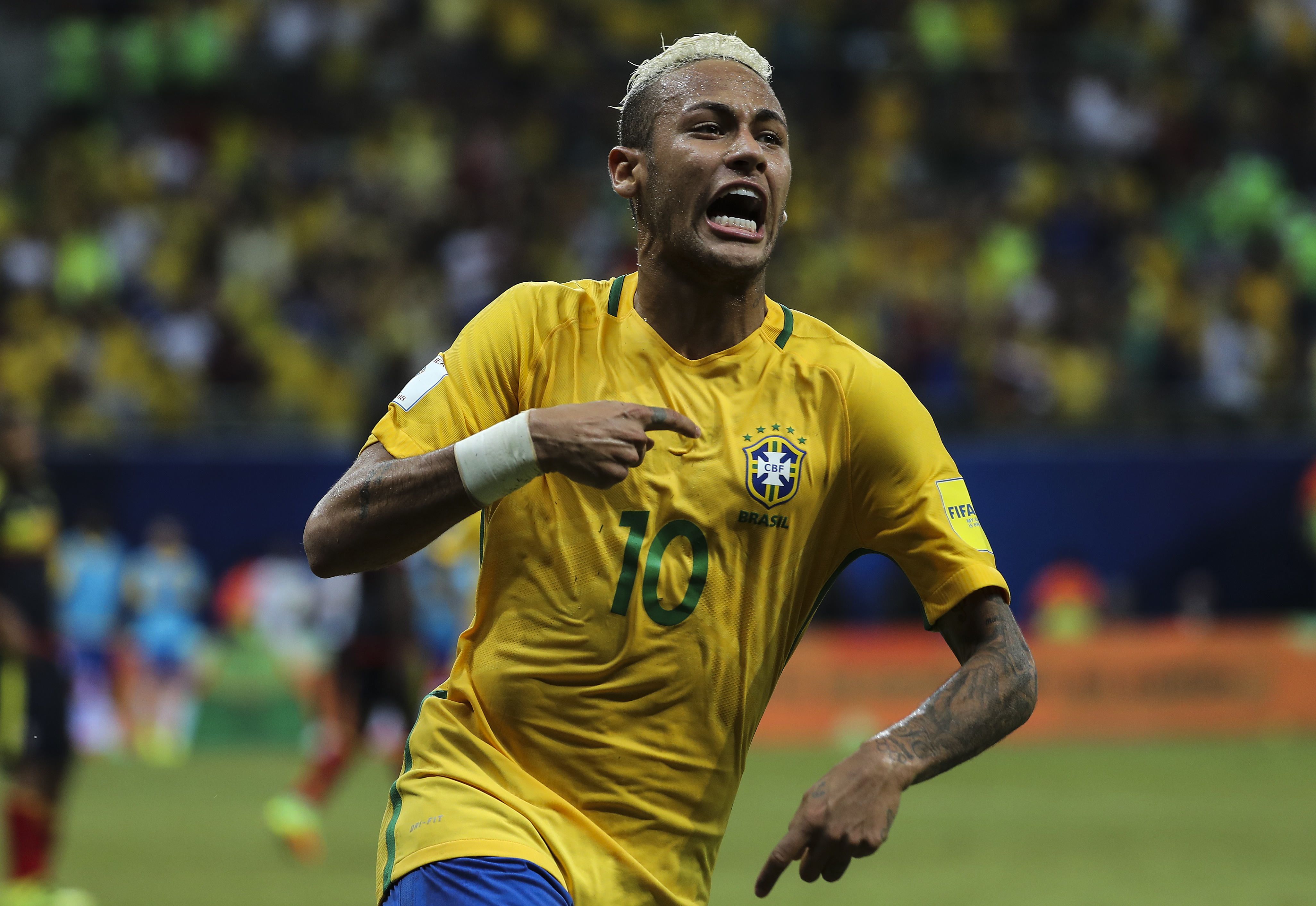 Neymar marca la diferencia en Brasil (2-1)