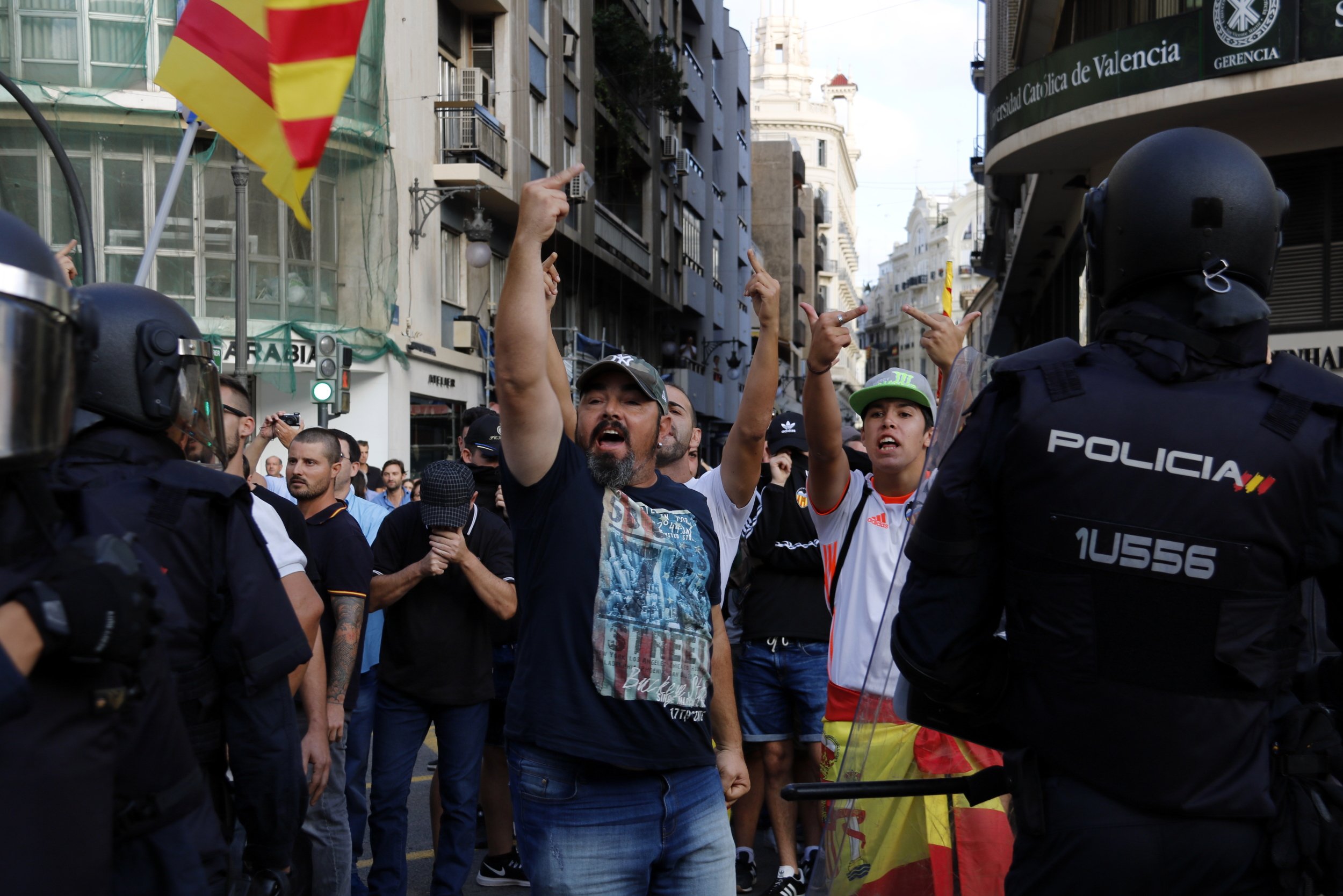 Grupos de ultraderecha boicotean la manifestación del día del País Valencià