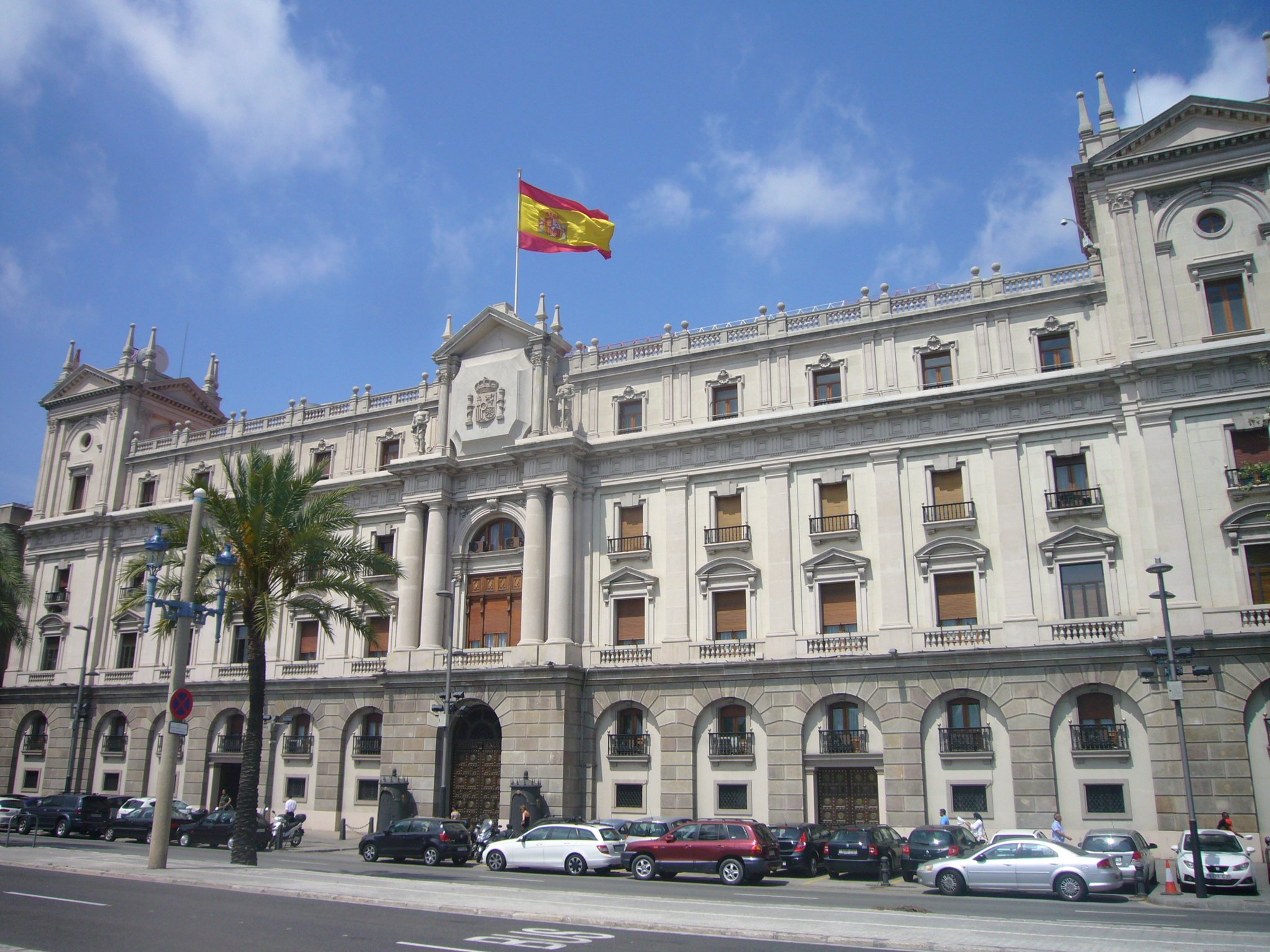 El Ejército decide no abrir la capitanía general de Barcelona para el 12-O