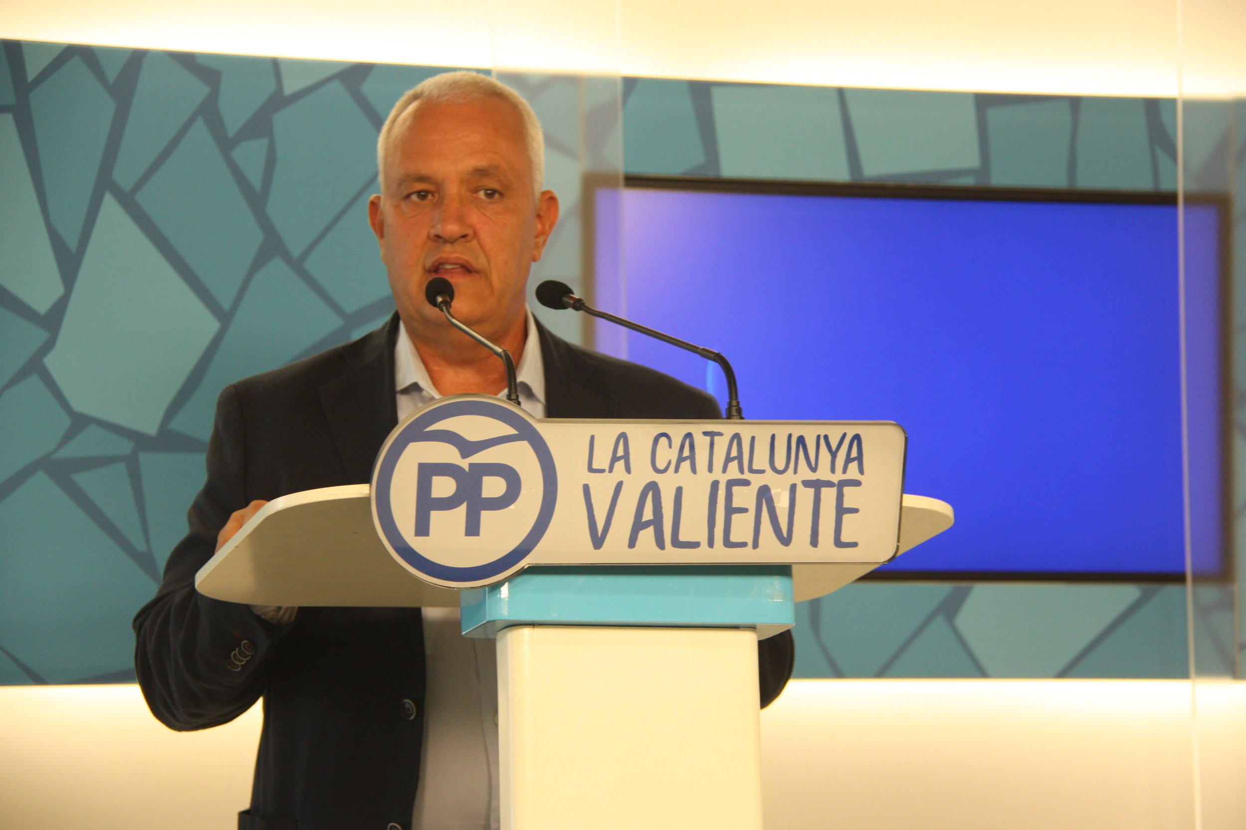 El PP demana la compareixença de Puigdemont per la sortida d'empreses