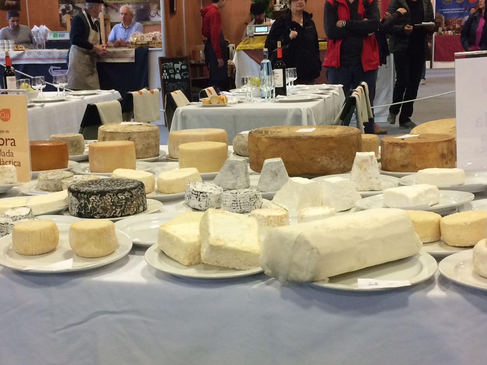 El queso Ermesenda Mas d'Eroles gana el Concurs de Formatges Artesans del Pirineu