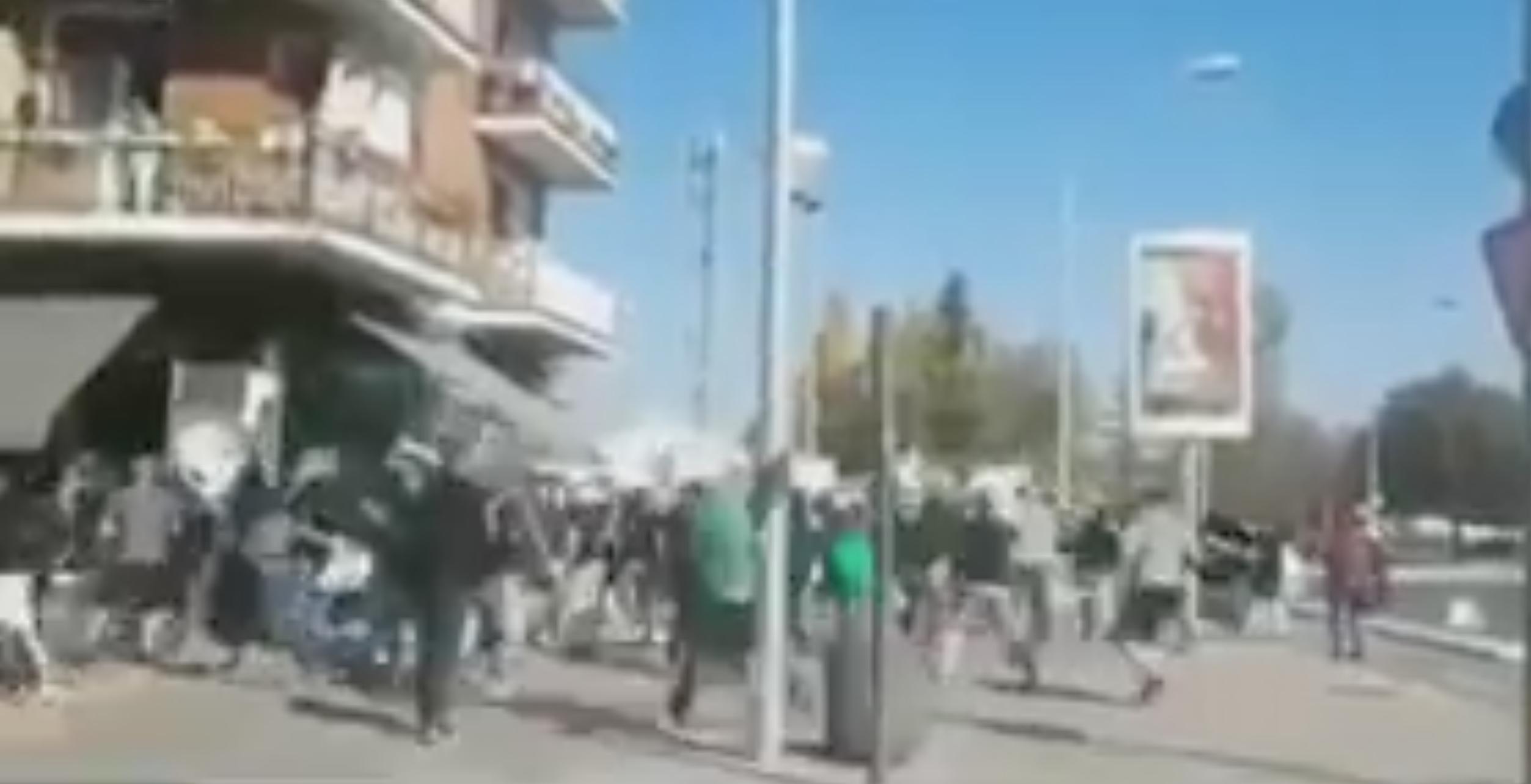 Cuatro heridos, uno en la UCI, en una pelea de seguidores del Alavés y el Racing