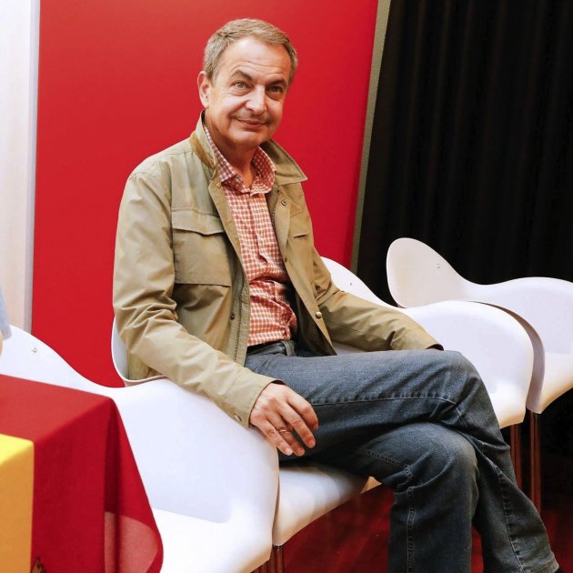 Zapatero tienta a Errejón para que fiche por el PSOE
