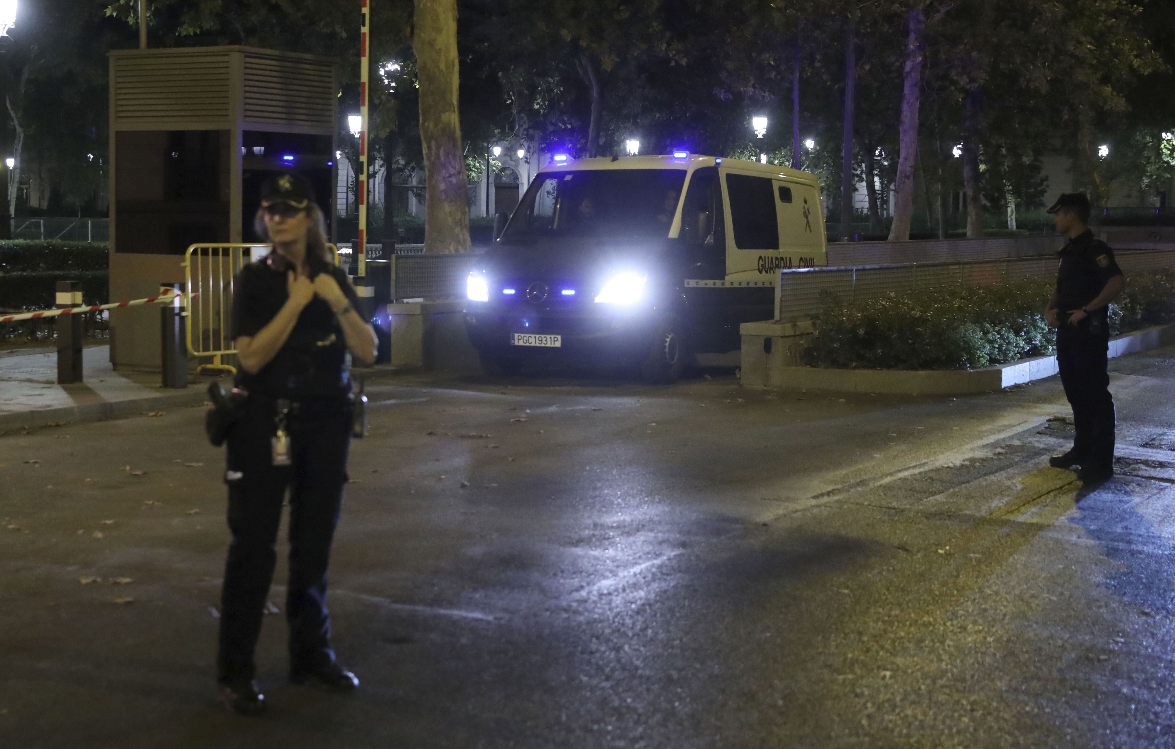 La Guardia Civil niega "trato vejatorio" a los consellers