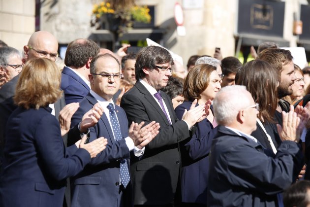 colau puigdemont   alcazar