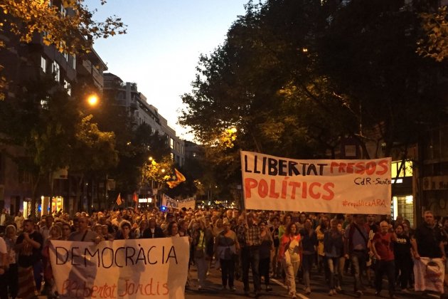 mani Llibertat JordisMaria Carbó mani Llibertat JordisMaria Carbó