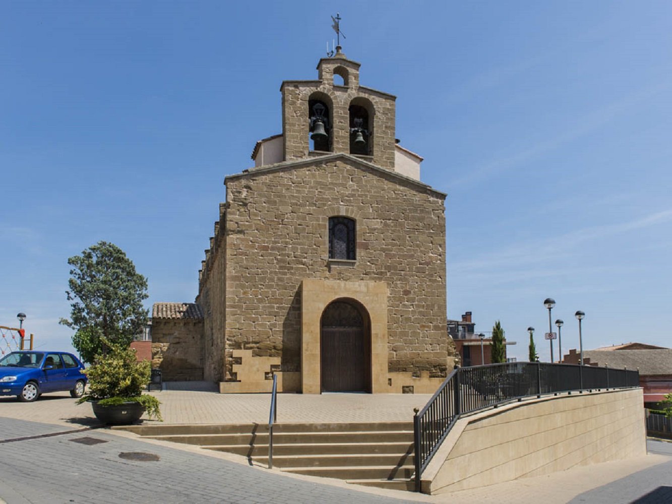 Al menos siete intoxicados por humo en un incendio en Vilanova de Segrià
