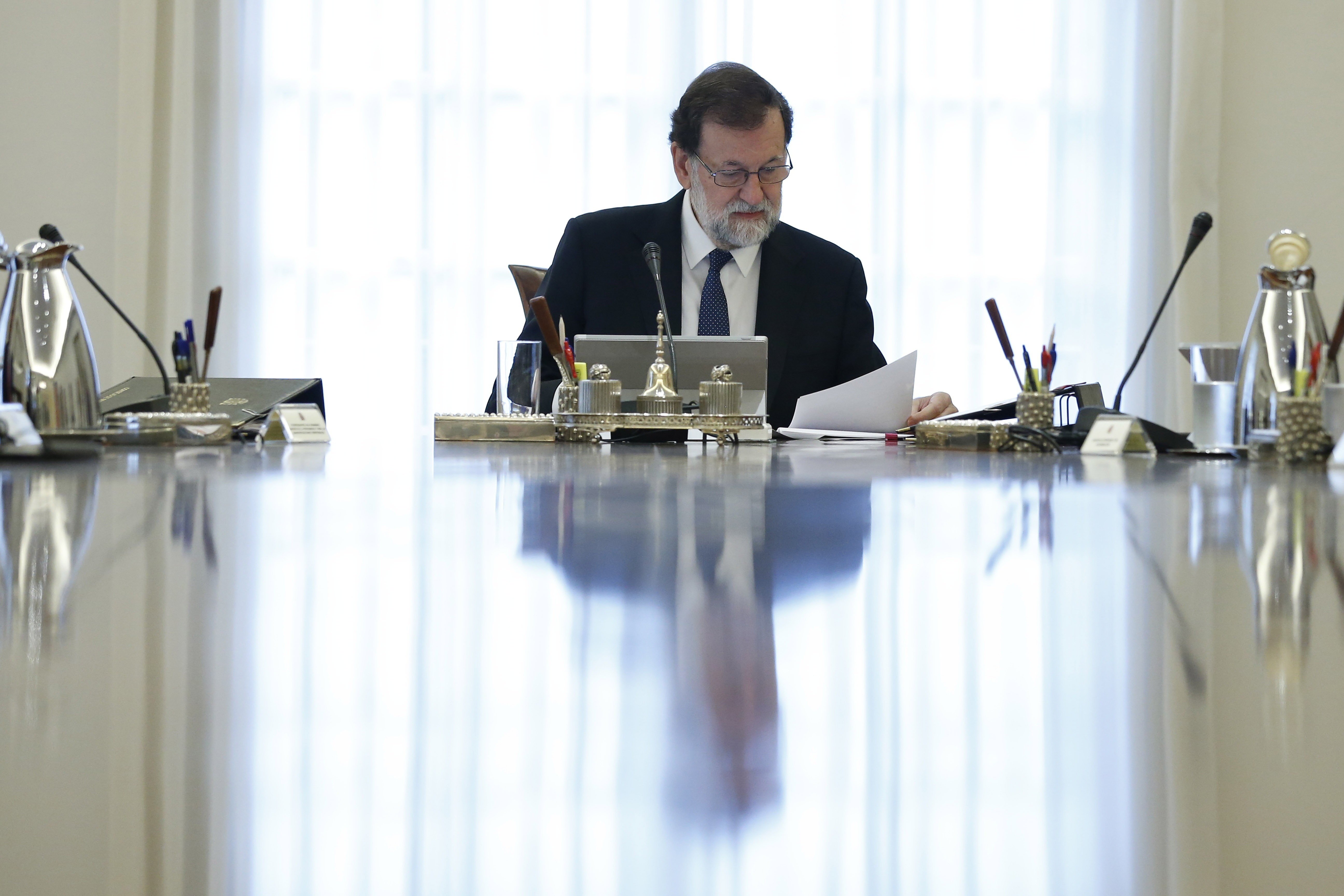Rajoy endarrereix el Consell de Ministres per tenir l'aval del Senat al 155