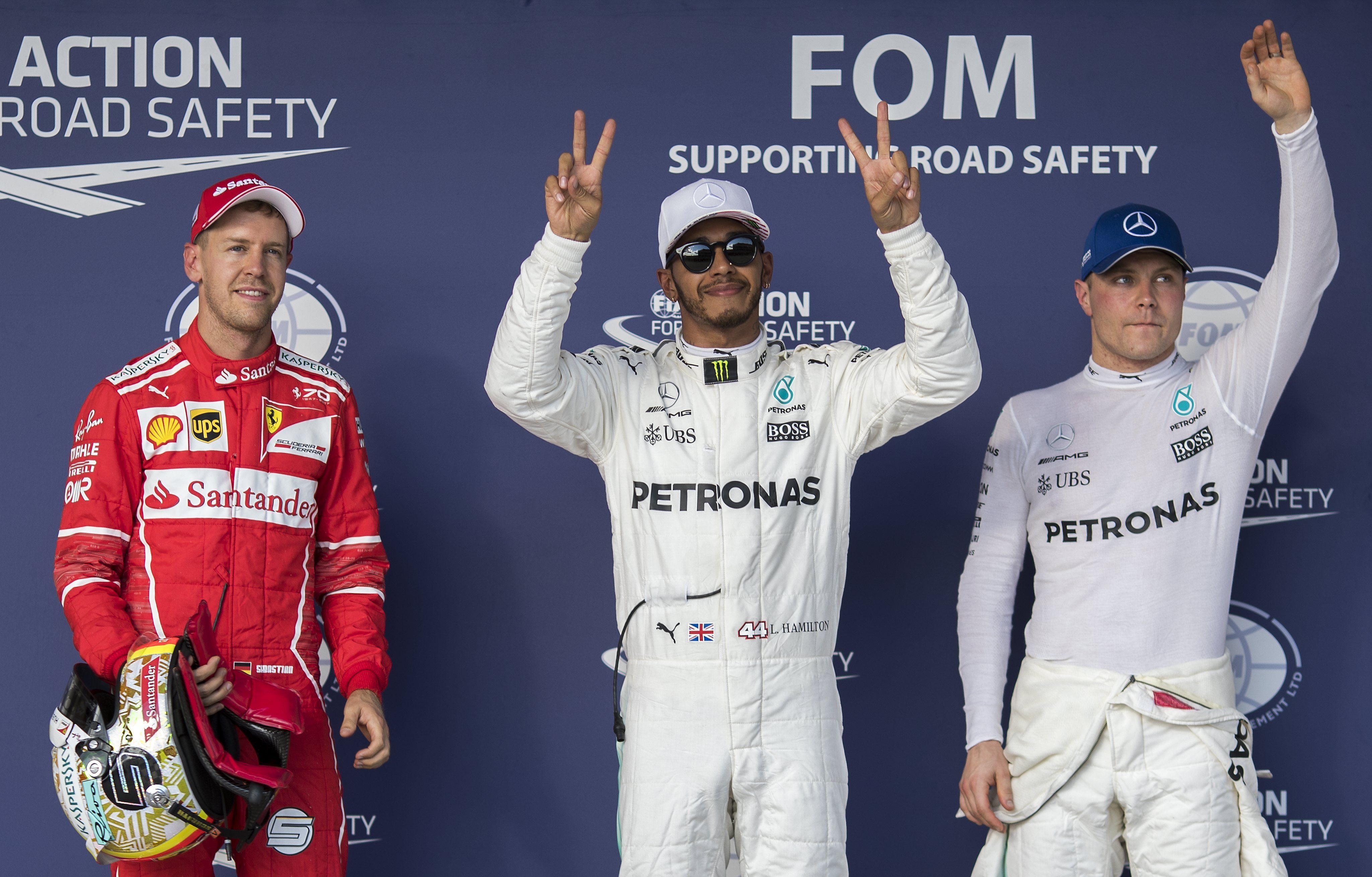 Hamilton guanya a l'Azerbaidjan després d'una punxada de Bottas