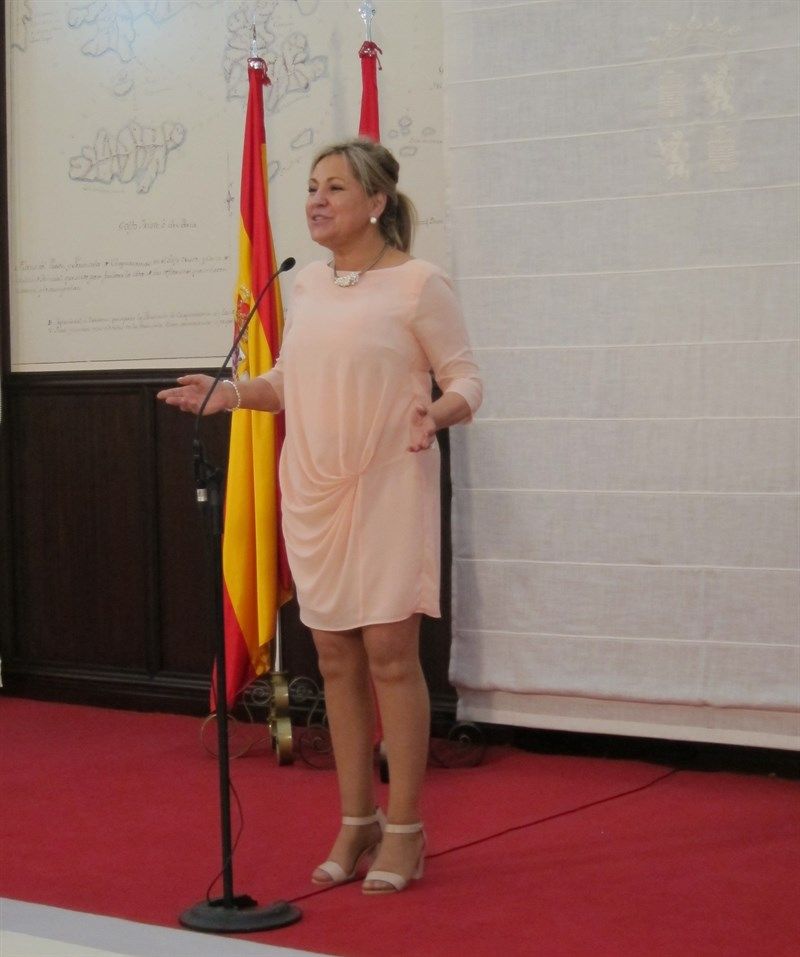 Dimite la vicepresidenta de Castilla y León detenida por conducir bebida