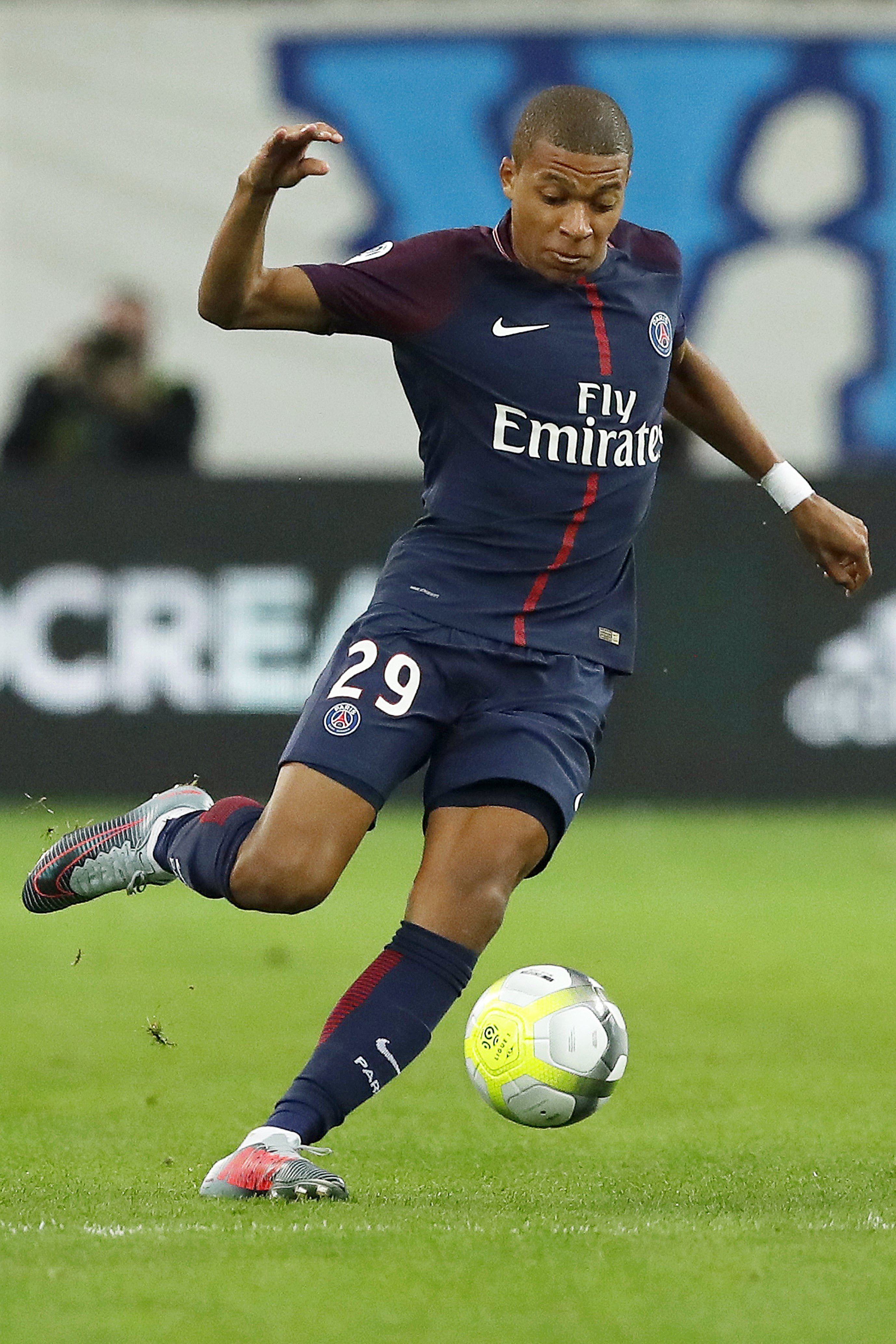 Mbappé arrasa en el premio Golden Boy 2017