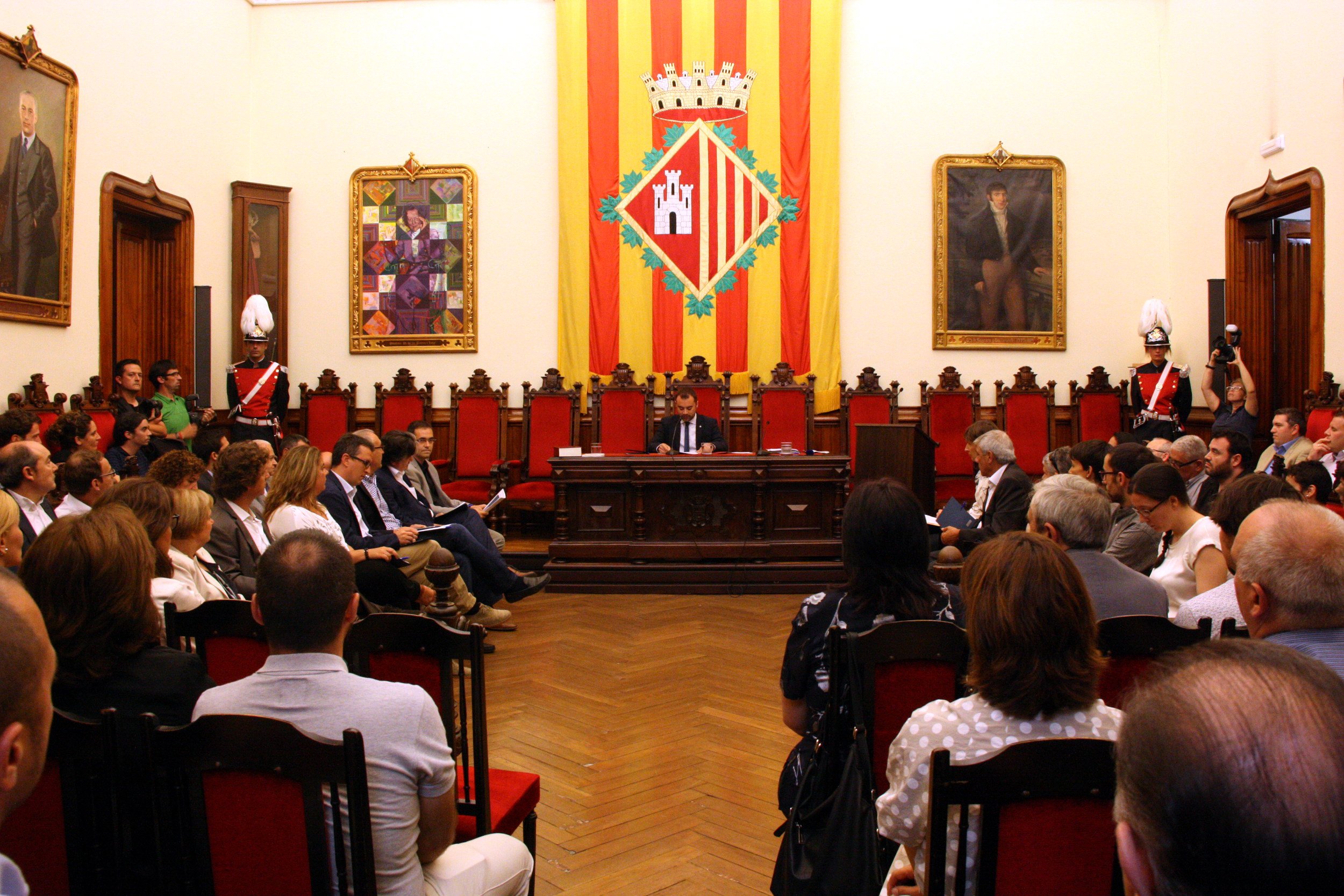 Terrassa aplaza el pleno de octubre por la "situación de excepcionalidad que vive Catalunya"