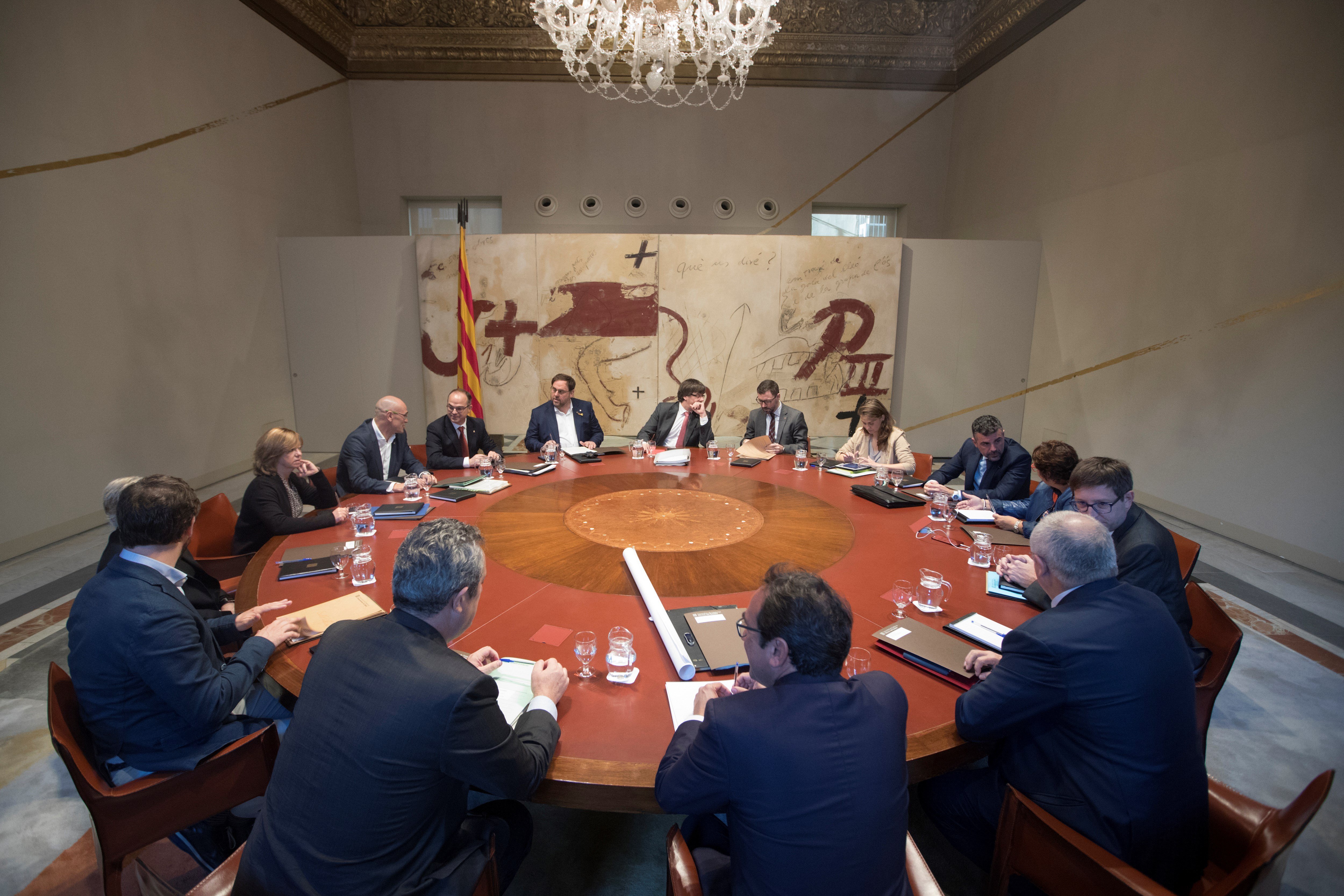 Catalan government accuses Senate of making it difficult for Puigdemont to appear