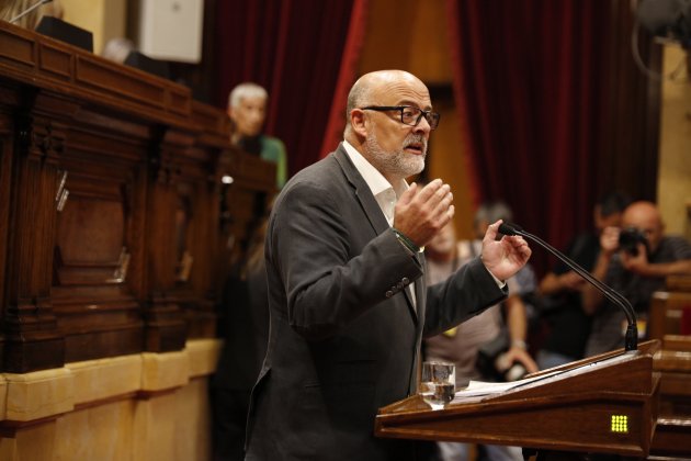 lluis corominas parlament 155 - sergi alcazar